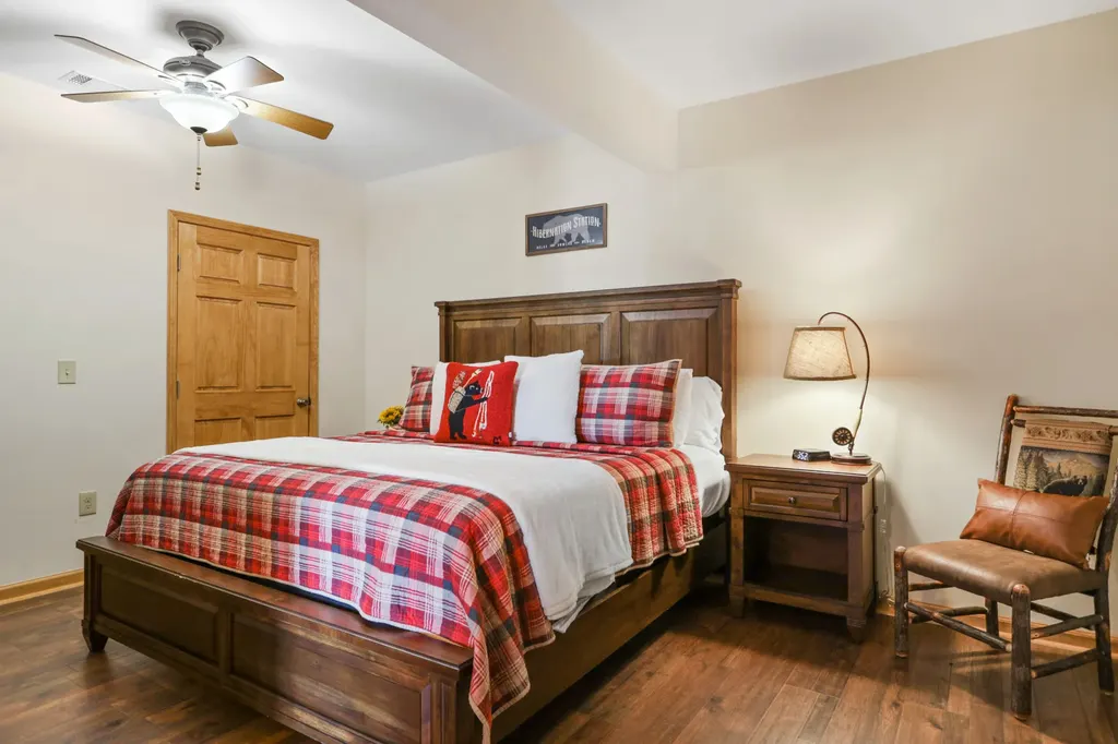 Photo of Bedroom 2 (Main Level) at Peace of Tranquility, Blue Ridge GA